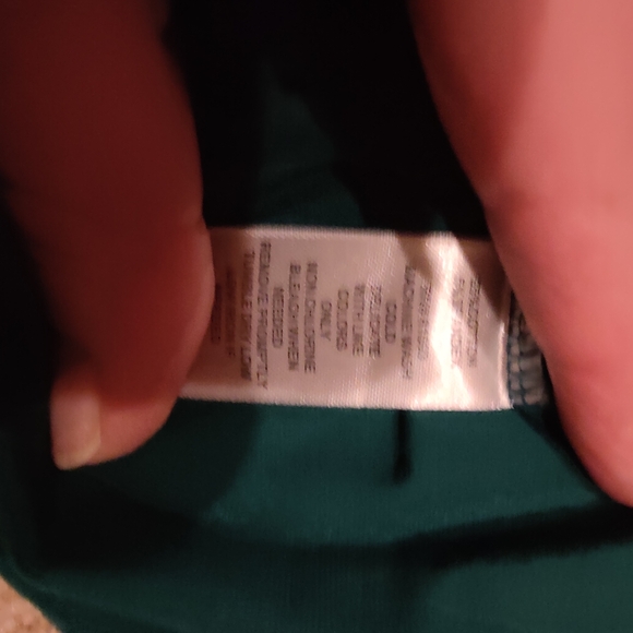 New in bag, 2 piece cardigan and tank set, 3x - Picture 3 of 7